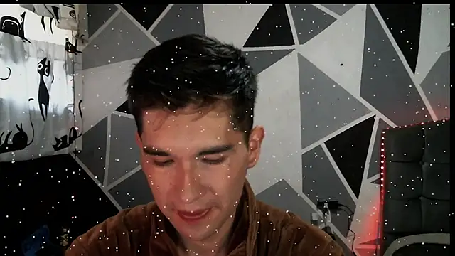 Snapshot of samael1107 chatting on December 25, 12:58 pm samael1107 online show from December 25, 12:58 pm