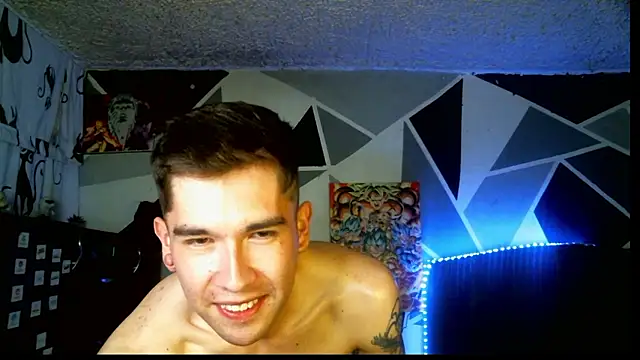 Snapshot of samael1107 chatting on December 5, 10:01 am samael1107 online show from December 5, 10:01 am