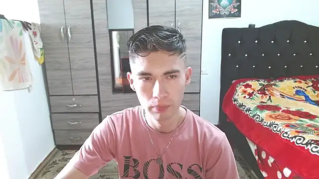 Snapshot of samael1107 chatting on October 8, 8:35 pm samael1107 online show from October 8, 8:35 pm