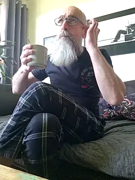 Kingsscepter online show from April 1, 4:04 pm