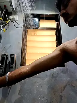 skinnyyyyyyyyy online show from March 5, 4:52 am