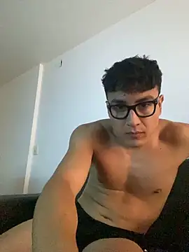 LCarreraa online show from January 23, 9:07 pm