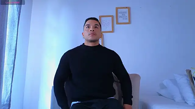 estebandelouis online show from February 23, 1:24 pm