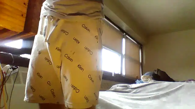 maccdaddy87 online show from February 20, 7:48 pm