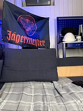 Snapshot of vance_rulez chatting on October 9, 5:34 am vance rulez online show from October 9, 5:34 am