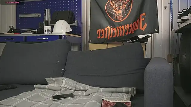 Snapshot of vance_rulez chatting on September 10, 6:12 am vance rulez online show from September 10, 6:12 am