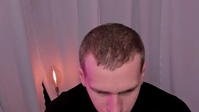 Snapshot of vance_rulez chatting on December 20, 6:29 am vance rulez online show from December 20, 6:29 am