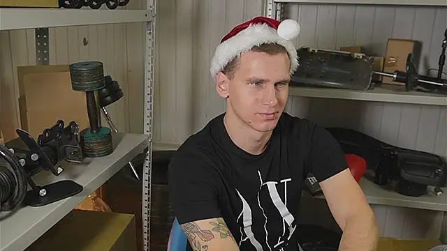 Snapshot of vance_rulez chatting on January 4, 6:30 am vance rulez online show from January 4, 6:30 am