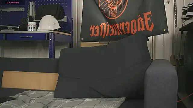 Snapshot of vance_rulez chatting on September 11, 6:23 am vance rulez online show from September 11, 6:23 am