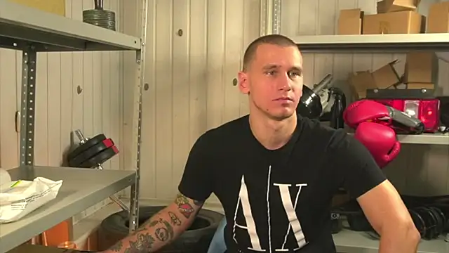 Snapshot of vance_rulez chatting on January 12, 7:11 am vance rulez online show from January 12, 7:11 am