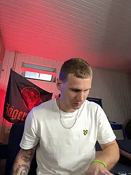 Snapshot of vance_rulez chatting on October 8, 5:12 am vance rulez online show from October 8, 5:12 am