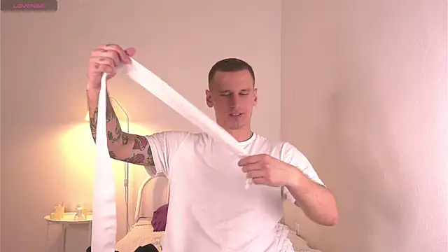 Snapshot of vance_rulez chatting on September 22, 7:46 pm vance rulez online show from September 22, 7:46 pm