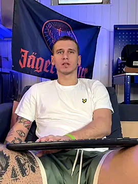 Snapshot of vance_rulez chatting on October 11, 10:52 am vance rulez online show from October 11, 10:52 am