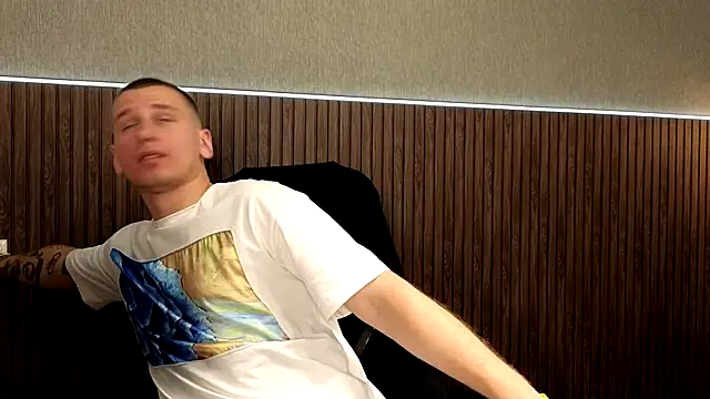 Snapshot of vance_rulez chatting on September 14, 9:11 am vance rulez online show from September 14, 9:11 am