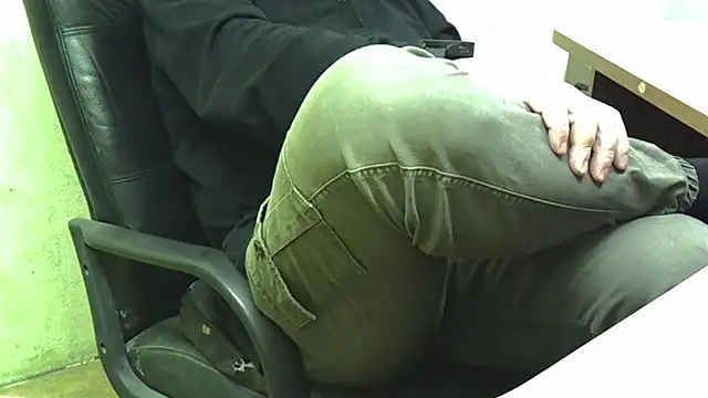 nikdov3 online show from February 12, 6:30 am