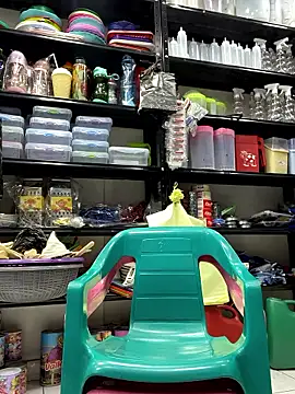 JuanZapata33 online show from December 14, 11:56 pm