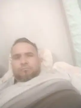 estuker22 online show from February 22, 8:21 pm