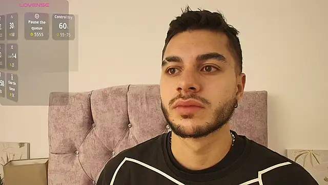 Amadeo Wild online show from October 27, 7:54 am