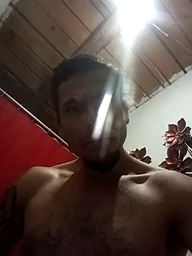 Snapshot of Hot796 chatting on October 17, 8:29 am Hot796 online show from October 17, 8:29 am