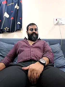 Fun Guuy online show from February 14, 3:45 am