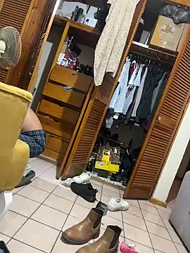 Ginessy online show from February 1, 9:00 am