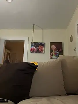 Snapshot of dcockell chatting on March 6, 9:58 am dcockell online show from March 6, 9:58 am