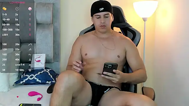 victor vixen online show from November 27, 3:16 pm