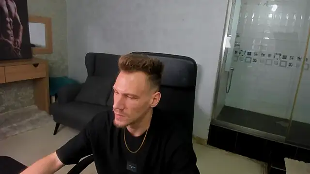 MateoBenjaminX online show from January 18, 12:04 pm