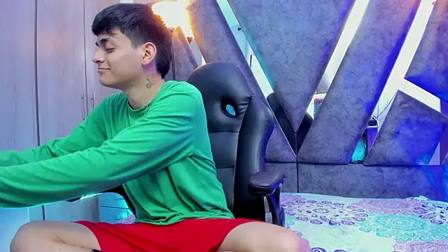 Yef Thin online show from October 17, 3:21 am