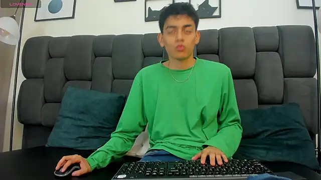 Yef Thin online show from March 17, 12:04 pm