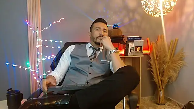 Reiko 85  online show from April 3, 3:20 pm