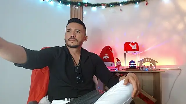 Reiko 85  online show from December 5, 3:30 pm