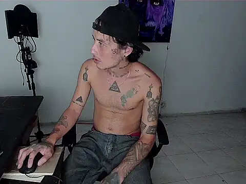 patrik tattoo  online show from October 18, 3:11 am