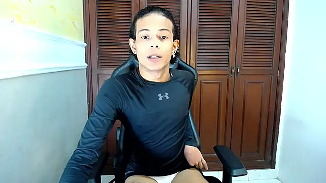 rose Skinny  online show from October 7, 12:37 am