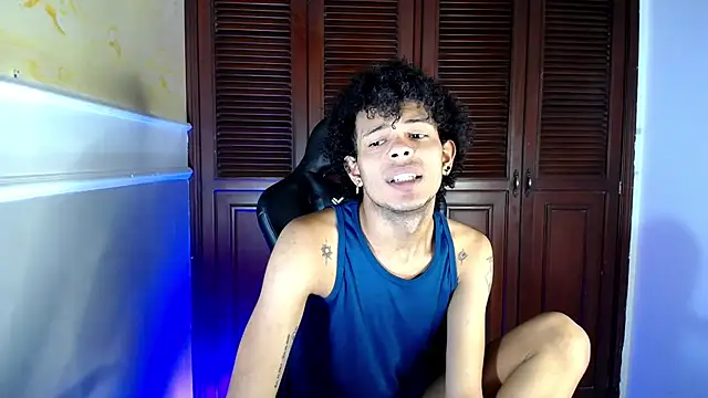 rose Skinny  online show from October 3, 6:46 pm