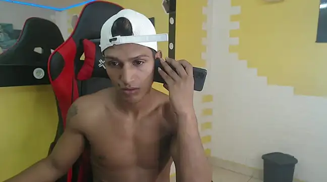 mau elixxx online show from January 15, 1:34 am