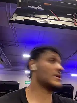 JossAckland online show from April 8, 6:27 pm