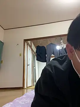 Snapshot of sakuto07 chatting on October 22, 1:37 pm sakuto07 online show from October 22, 1:37 pm