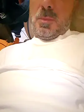 1talianBeutifulCock online show from November 11, 1:49 pm