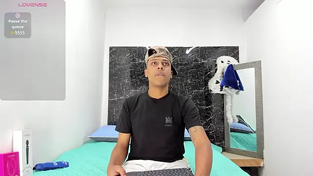 ada-brooke online show from February 8, 11:48 am