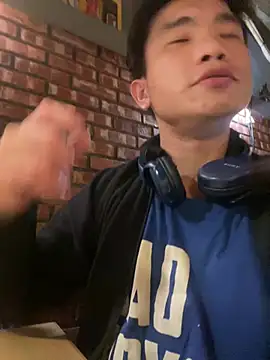 TaiwanSlutBitch online show from December 4, 3:10 pm