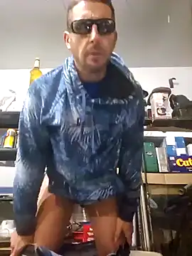 kendo536 online show from December 5, 9:17 pm