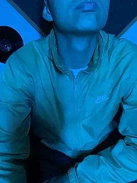 SkinnyHot444 online show from February 8, 4:36 pm