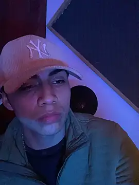 SkinnyHot444 online show from January 16, 11:48 am