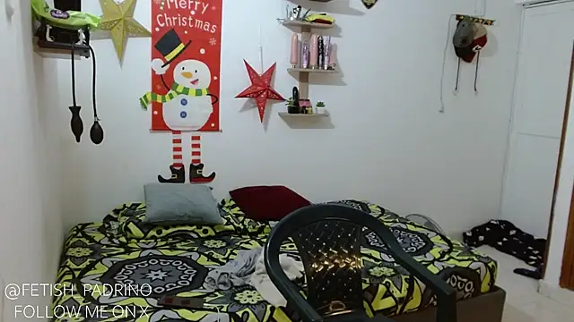 fetish padrino online show from December 30, 10:43 am