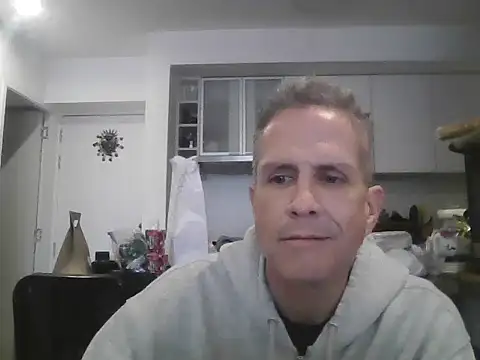 Diegoperrote682661 online show from October 2, 10:58 pm