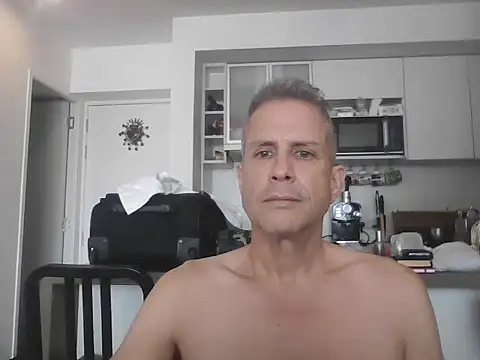 Diegoperrote682661 online show from October 17, 4:11 pm
