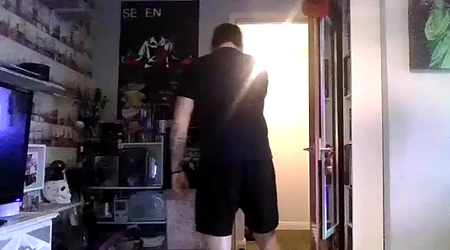 ArcanceTheo82 online show from December 28, 12:36 pm