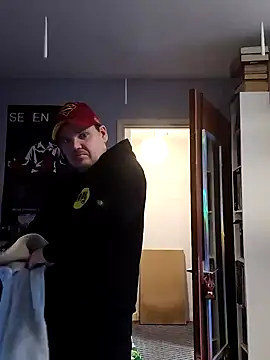 ArcanceTheo82 online show from December 16, 1:11 pm