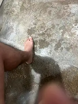 Rahulroy96 online show from October 2, 7:12 am